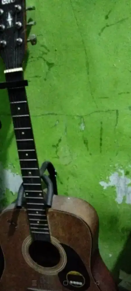 Gitar tua kayak pakei