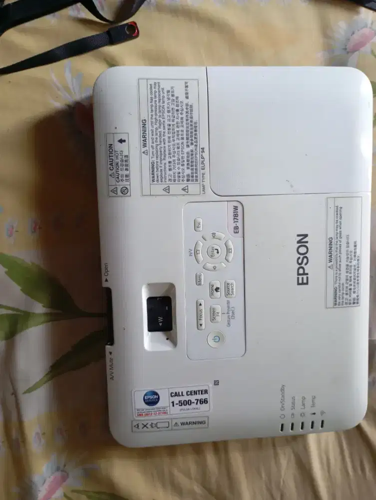 Jual proyektor EB-1781W