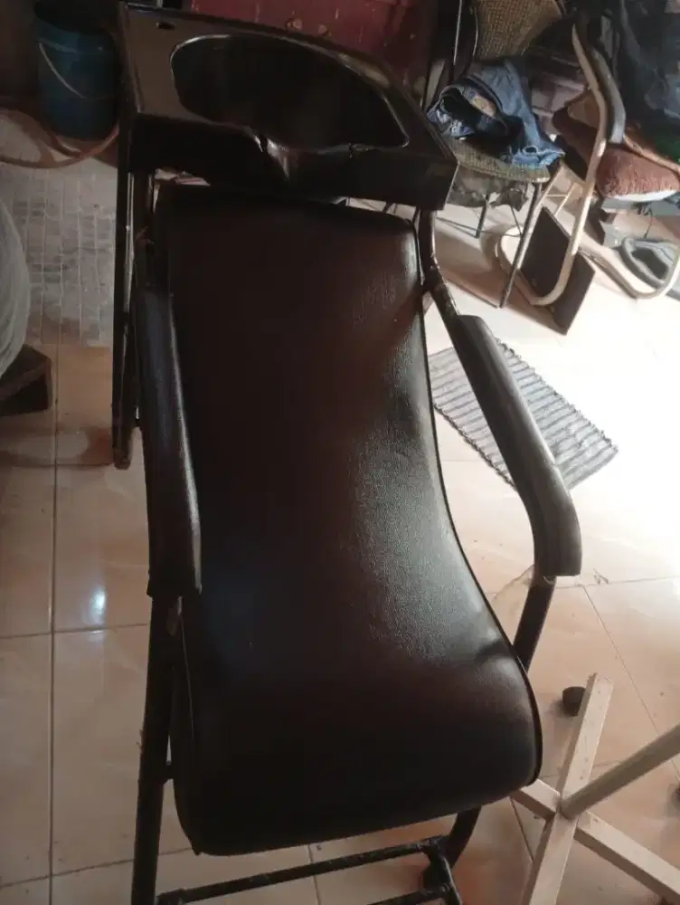 Prelove peralatan salon