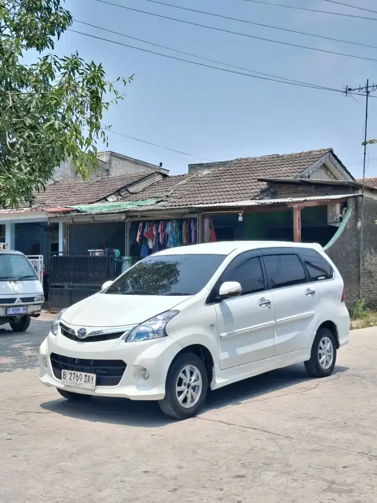 Toyota Avanza Veloz 1.5 2014 Mulus