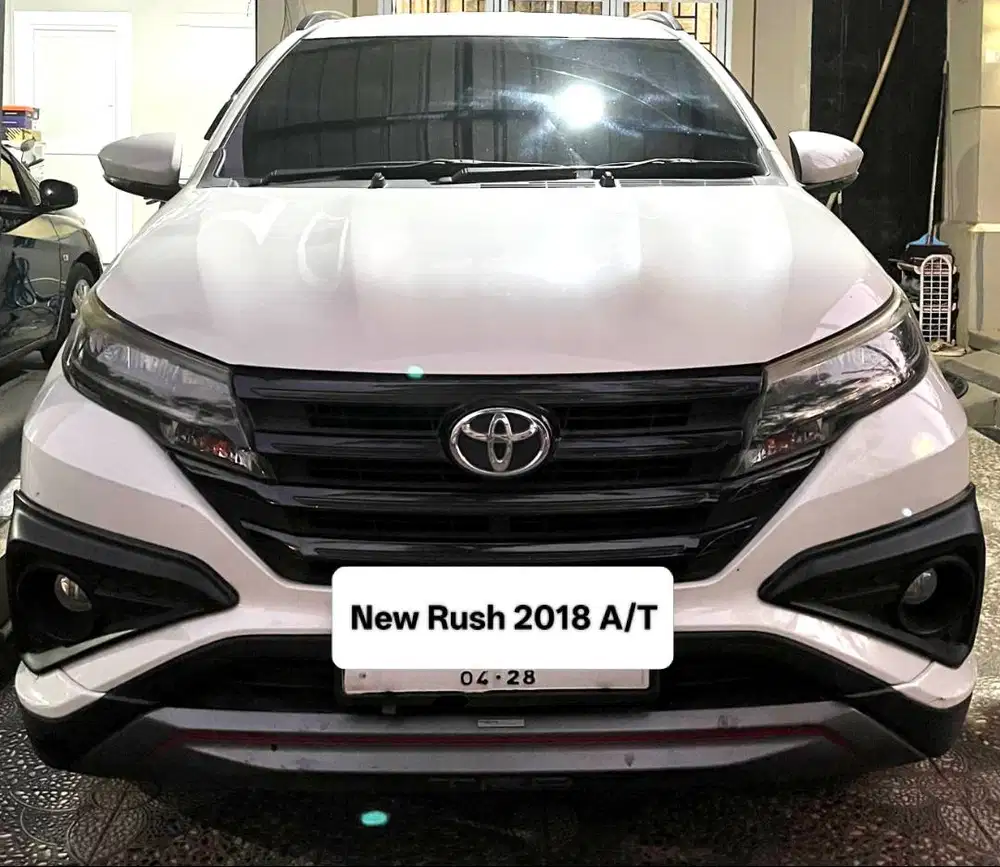 New Rush 2018 Automatic Type TRD Sportivo Putih