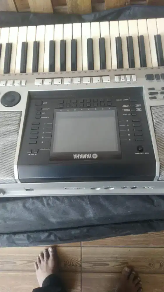 Yamaha psr s900