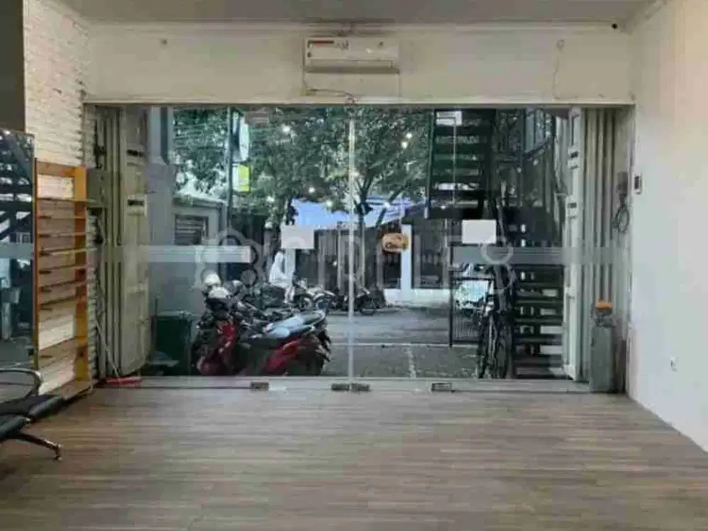 Disewakan Ruang Usaha Strategis di Jl. Antapani — Akses Mudah, Ramai