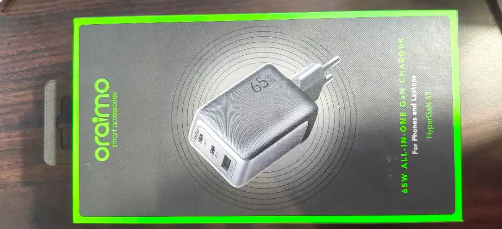 oraimo HyperGaN 65 65W Wall Charger Kit