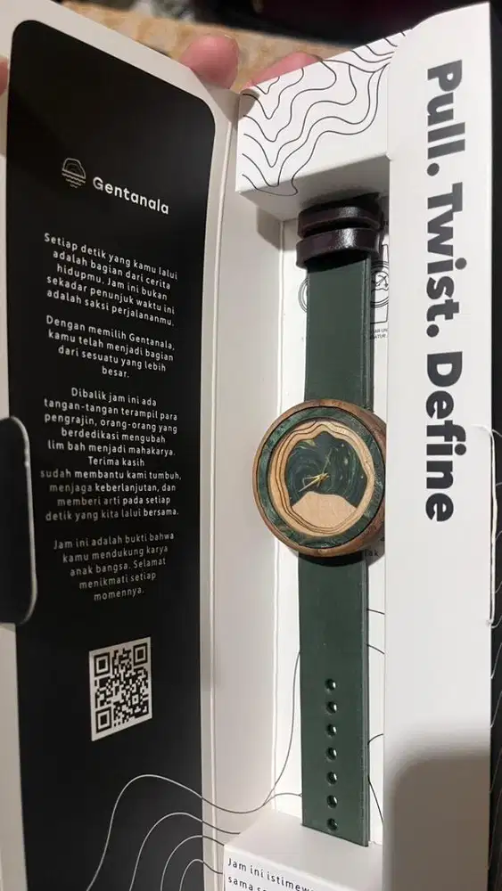 Jam tangan kayu resin Gentanala