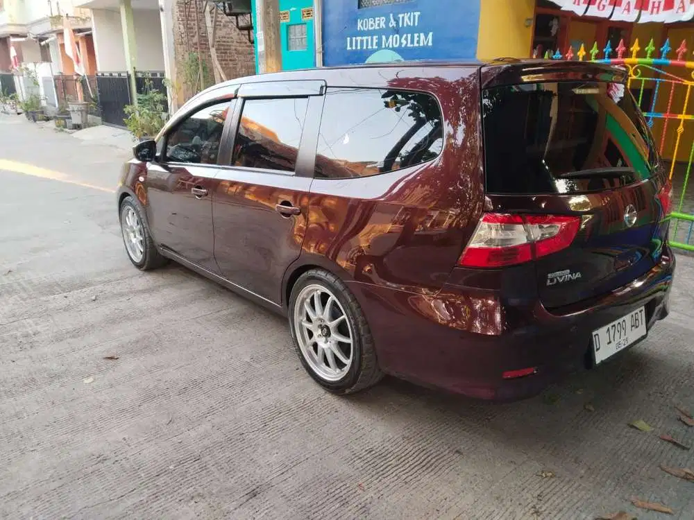 Nissan Grand livina 2013 Bensin