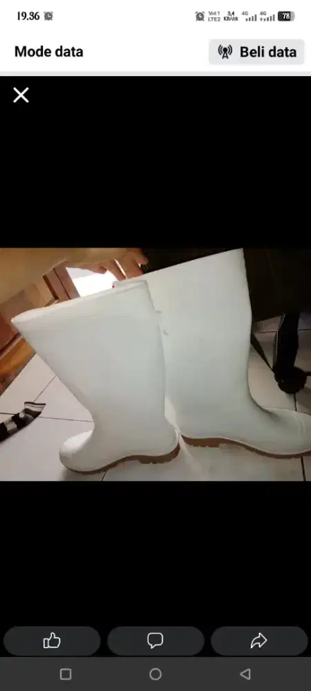 Sepatu but masih baru