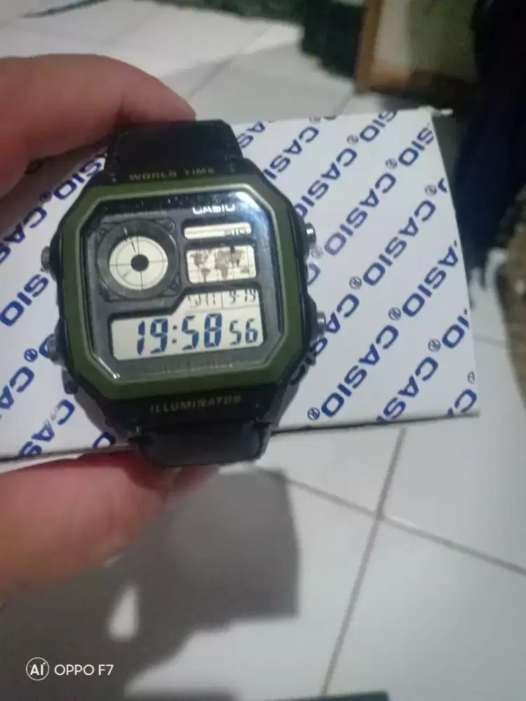 Jam tangan Casio AE 1200WHB-1BVDf
