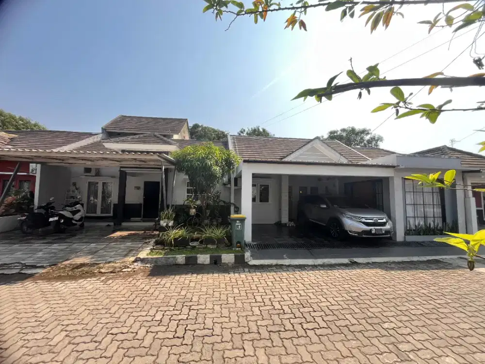 Disewakan rumah luas full furnished cocok untuk mess perusahaan