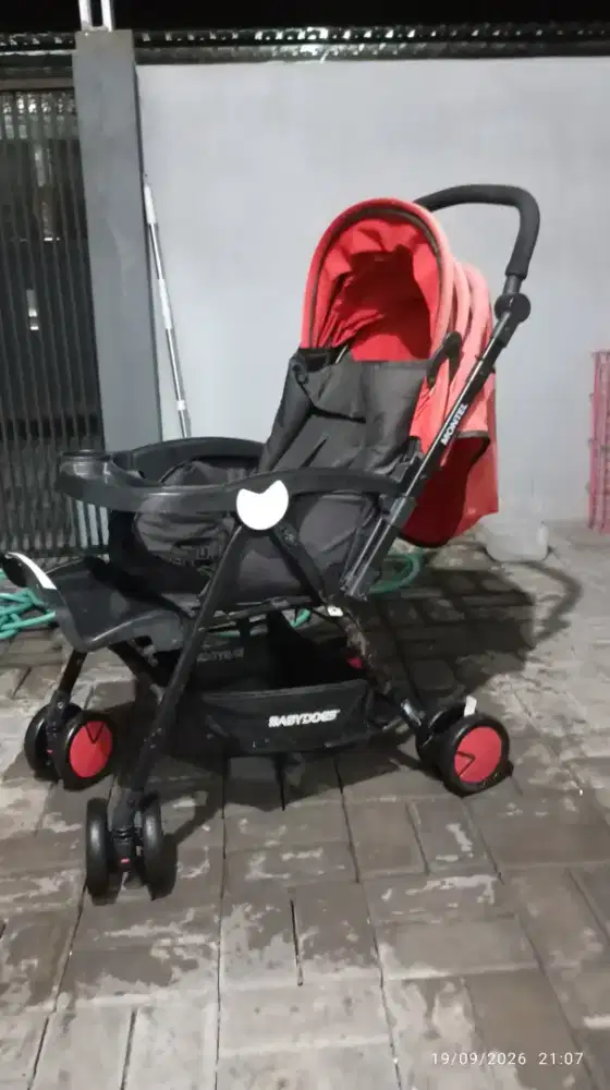 Stroller Baby Does