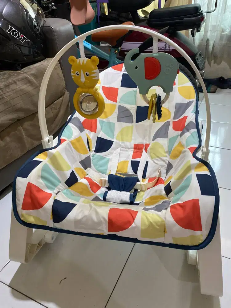 Baby Bouncer / Kursi Goyang Bayi Fisher Price