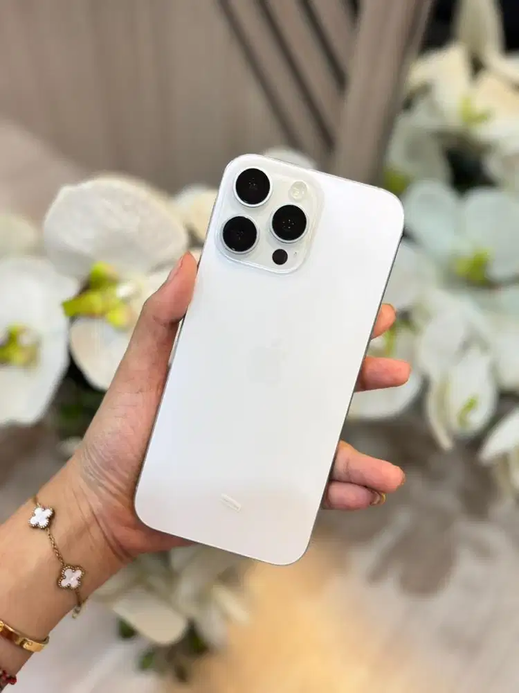 Iphone 16 promax 256gb white titanium second resmi indonesia
