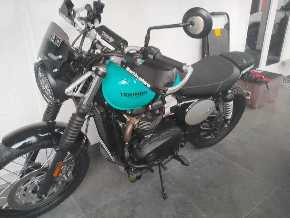 Jual Motor Triumph Scamble 900 cc