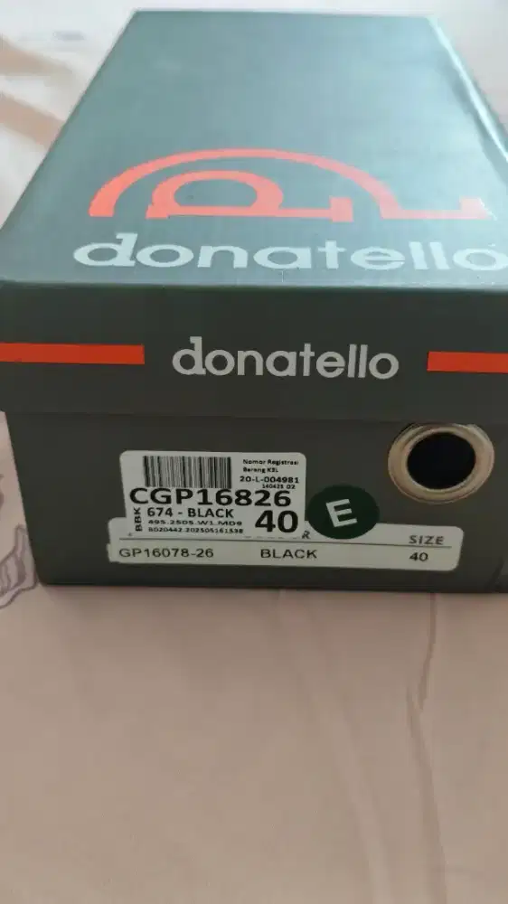 Sepatu Kerja Donatello