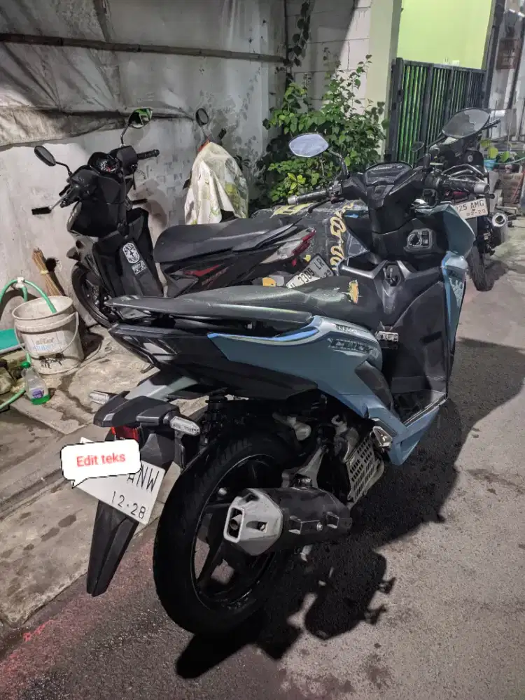 Vario 150cc tangan pertama asli bodi warna hitam