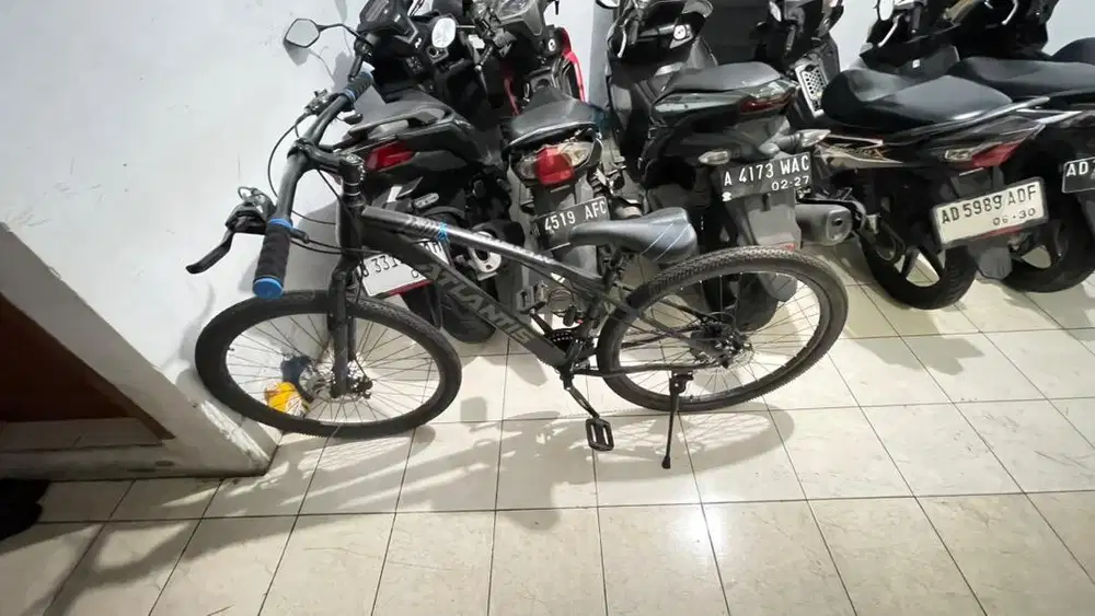 Sepeda gunung MTB 27,5 ATLANTIS Odessy 730