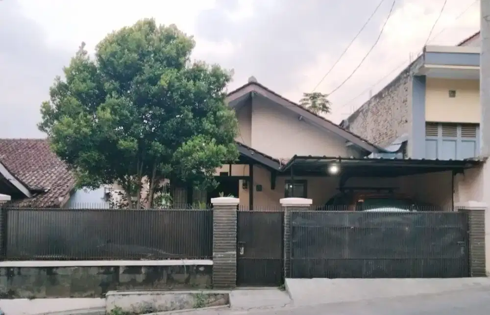 Dijual Rumah Deket Alun² Banjaran