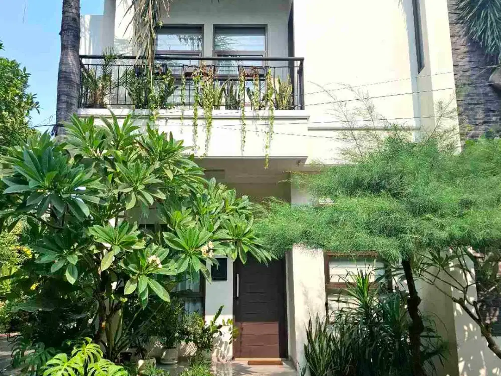 Rumah Nyaman dan Asri dalam Cluster di Cipete Jaksel