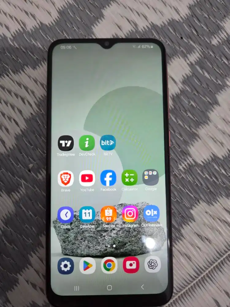 Samsung a04e (3/32)
