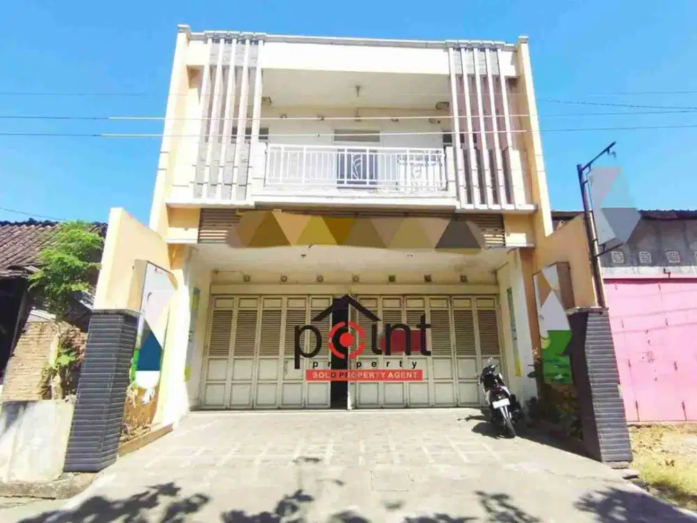 rumah toko 2,5 lantai bekas toko pakaian di gedongan colomadu