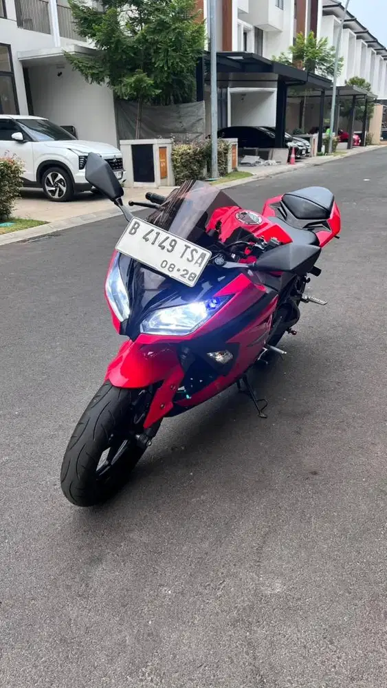 Dijual Murah Kawasaki Ninja 250 FI 2017