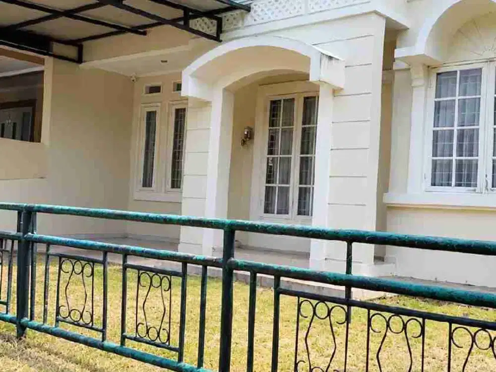 RUMAH DISEWAKAN SIAP HUNI