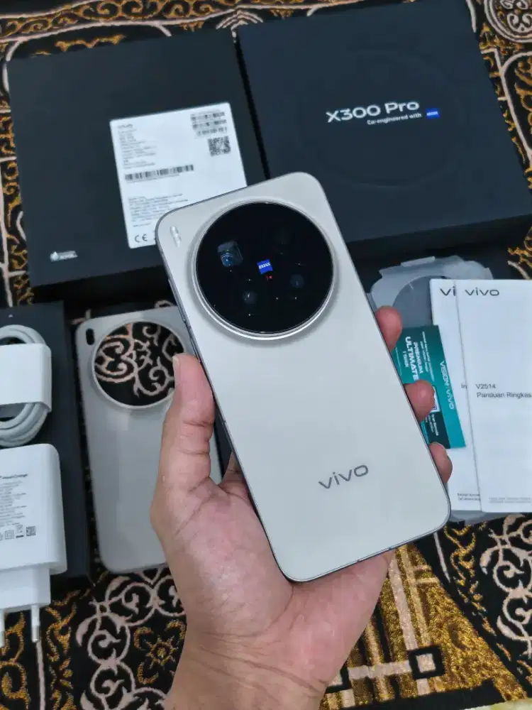 VIVO X300 Pro 16GB / 512GB Dune Brown Fullset Original Garansi Panjang