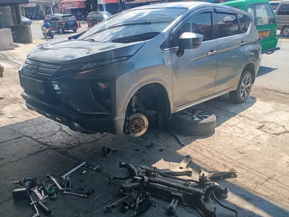 Shockbleker&kaki kaki mobil.