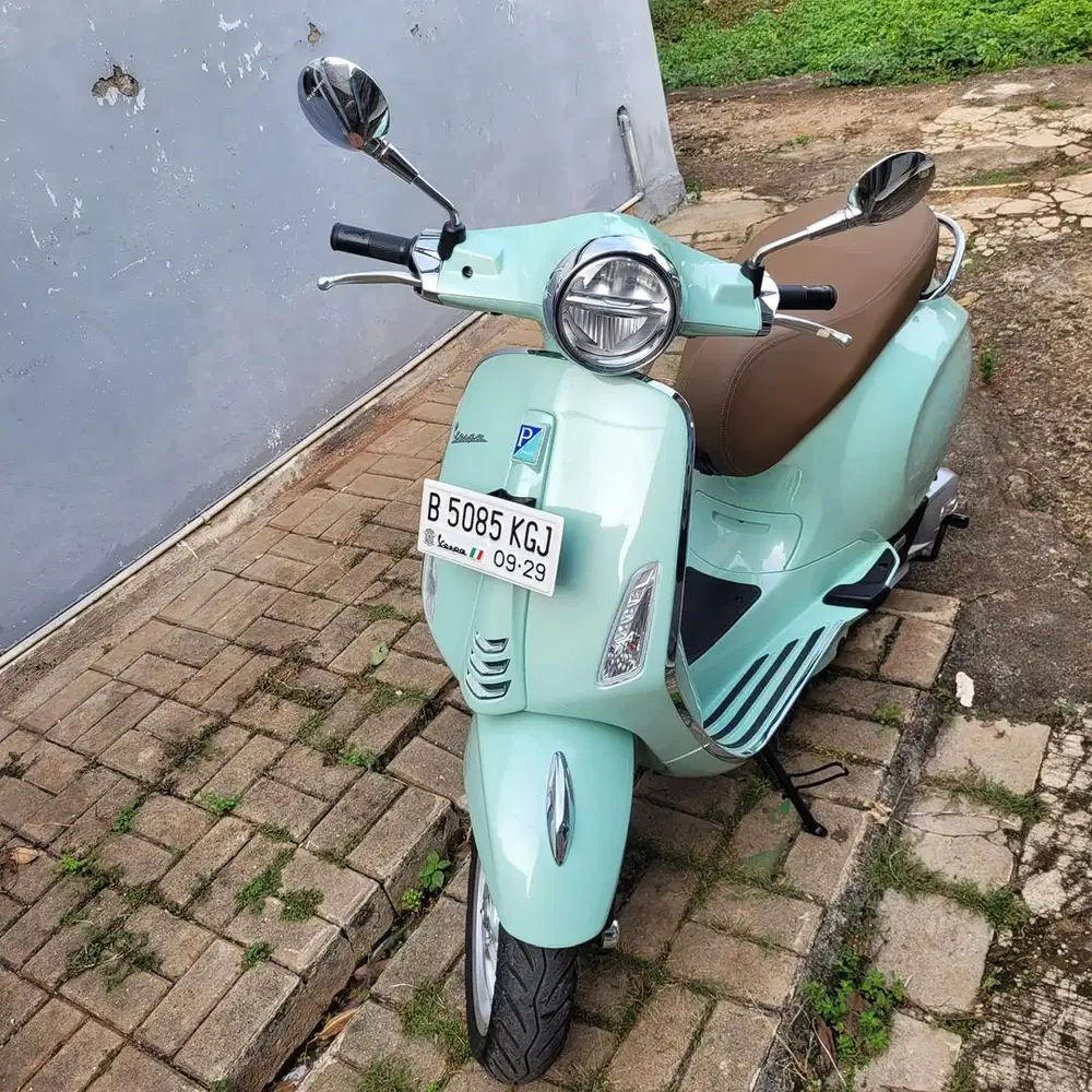 Dijual murah Vespa Piaggio warna mint