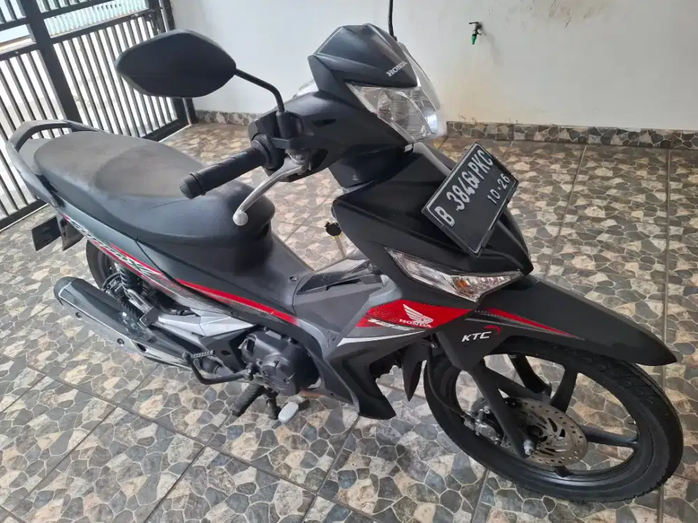 Pajak 10/2026 DKI km44rb, honda supra X 125 R CW DD charger 2021 mulus