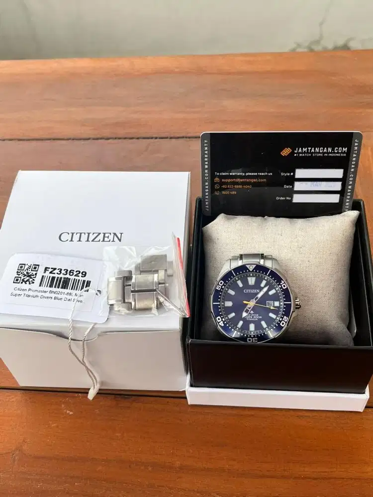 Citizen promaster super titanium biru