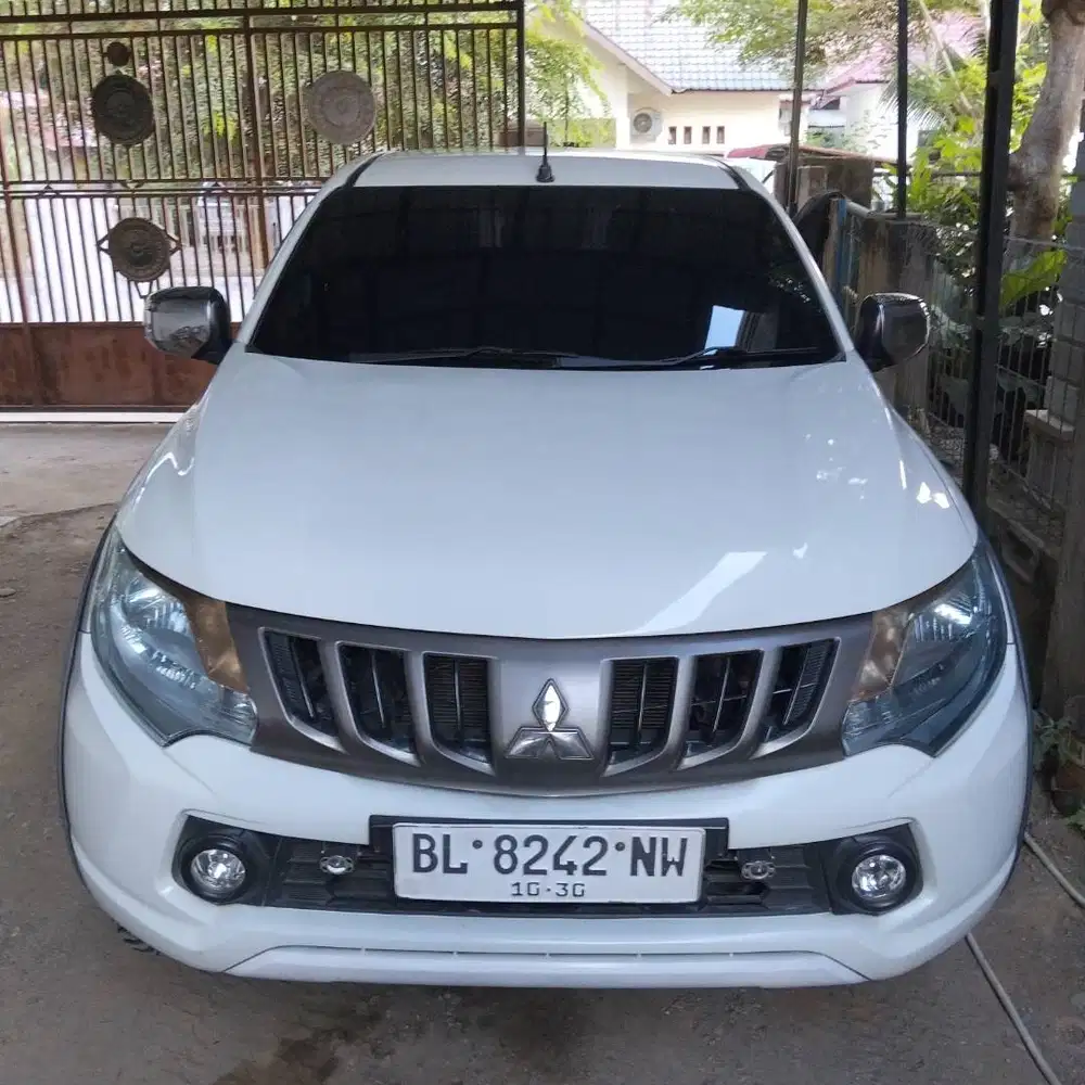 Mitsubishi Triton GLS Double Cabin Manual Tahun 2018