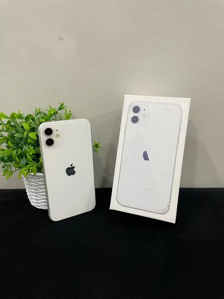 IPhone 11 64GB White mulus Fullset BH 100% Bea Cukai Sinyal Permanent