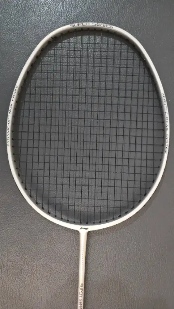 Raket badminton lining SS 99 murah