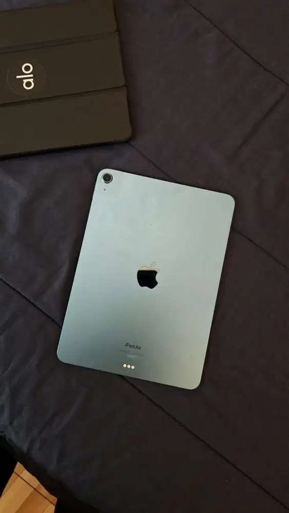 iPad air 5th gen 64 + pencil type C