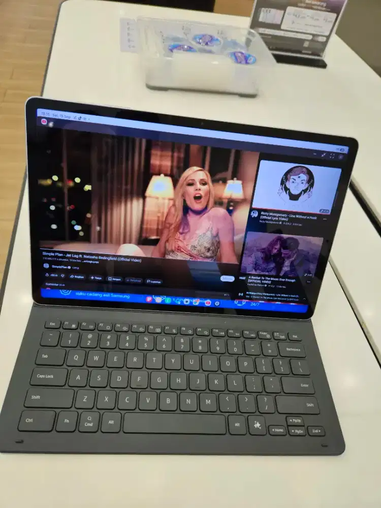 SAMSUNG TAB S10 FE 5G FREE KEYBOARD COVER ORI, SPEAKER & CANVA PRO
