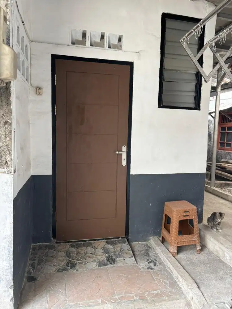 Disewakan rumah minimalis baru renov, cocok untuk pasutri baru menikah