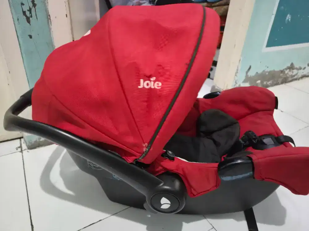Baby car seat from 0-6 months