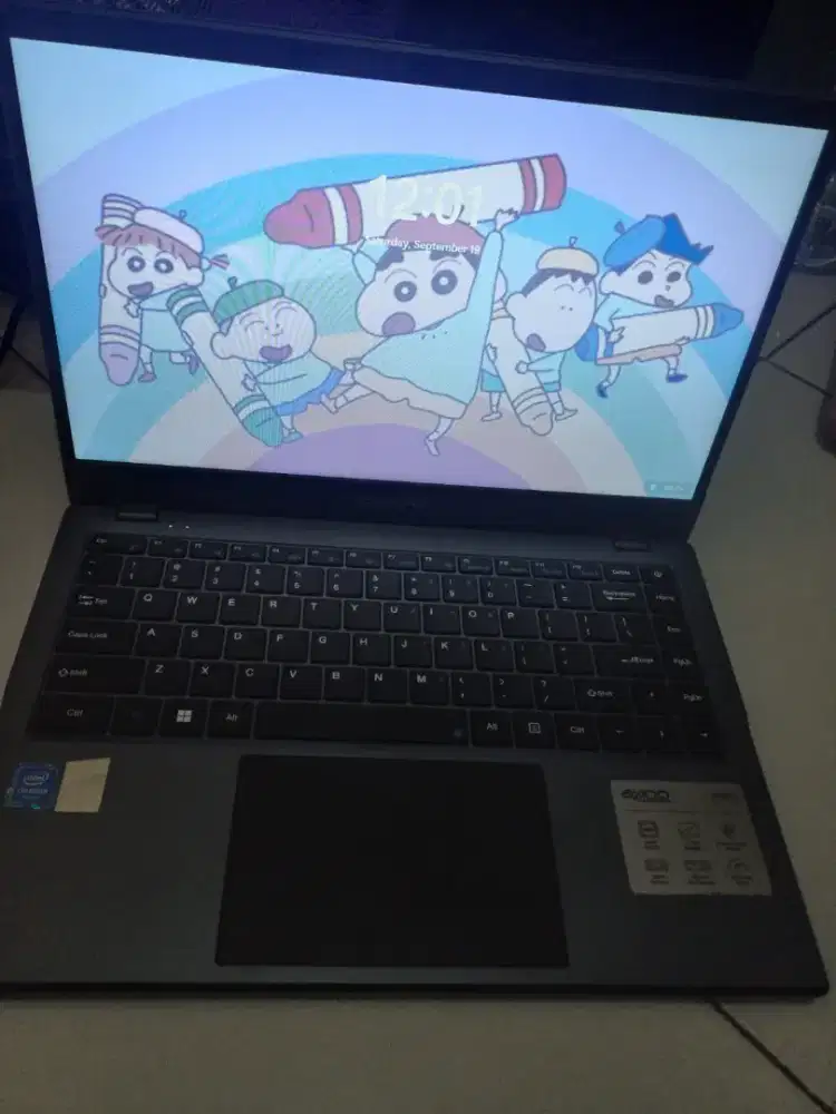 AXIOO HYPE 1 8/128GB