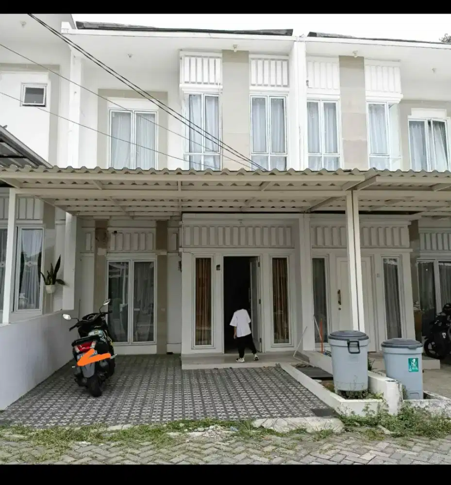 di sewakan / di jual