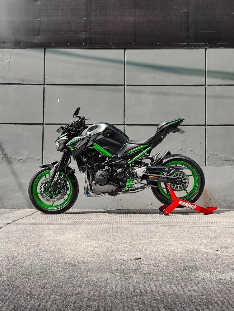 Kawasaki Z900 ABS tahun 2024 Very Low Odo Mulus TT FP Like New