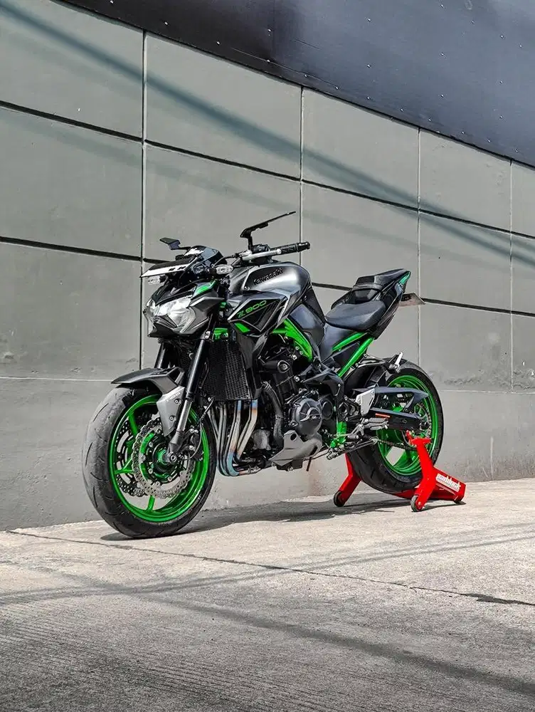 Kawasaki Z900 ABS tahun 2024 Very Low Odo Mulus TT FP Like New