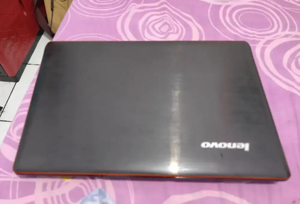 LENOVO Y470 Mulus