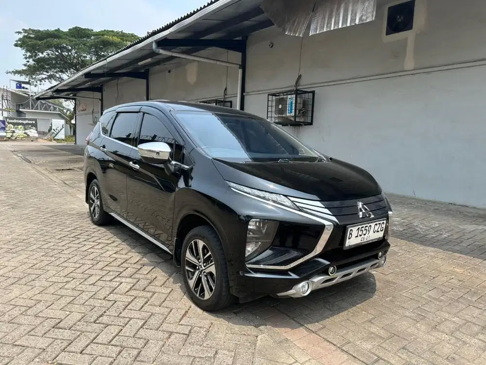 Xpander 2019 Ultimate AT Hitam Bagus terawat