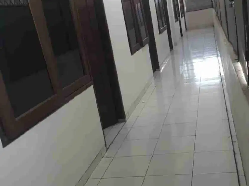 RUMAH KOS SIWALANKERTO DKT PETRA, KUTISARI, KENDANG SARI, JEMURSARI, AHMAD YANI, JEMUR ANDAYANI