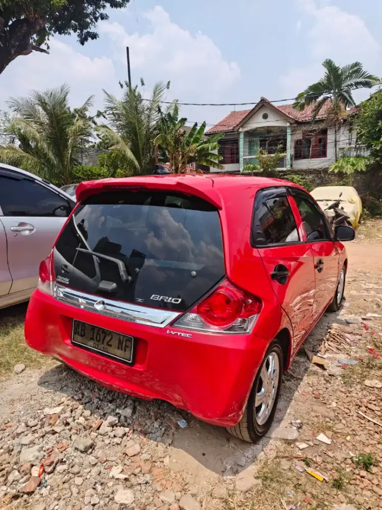 BRIO MATIC MERAH 2016