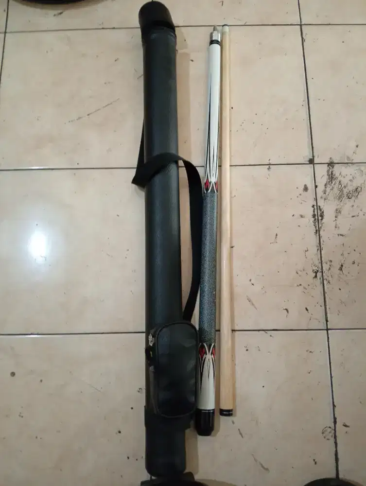 Dijual stik billiard lengkap dgn tasnya masih bagus