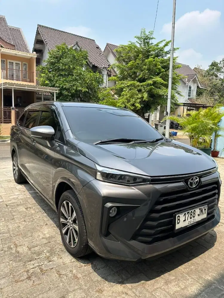 Avanza 2026 G 1.5 AT Grey Km 6ribu bagus full orisinil