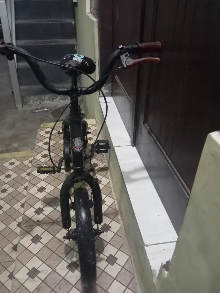Di jual sepeda BMX anak