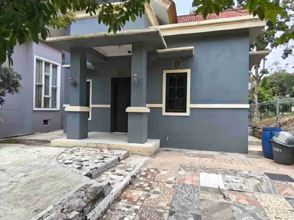 dikontrakkan rumah satu lantai siap huni di sentul city